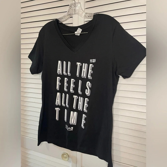 NWOT Women’s Graphic Mental Health V-Neck Tee Tshirt Black All the Feels Large - Picture 3 of 13